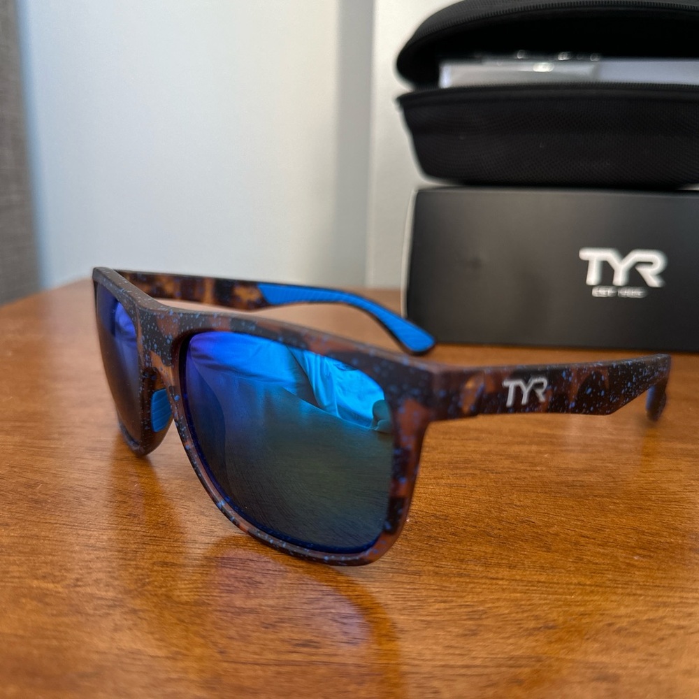 TYR APOLLO HTS sunglasses